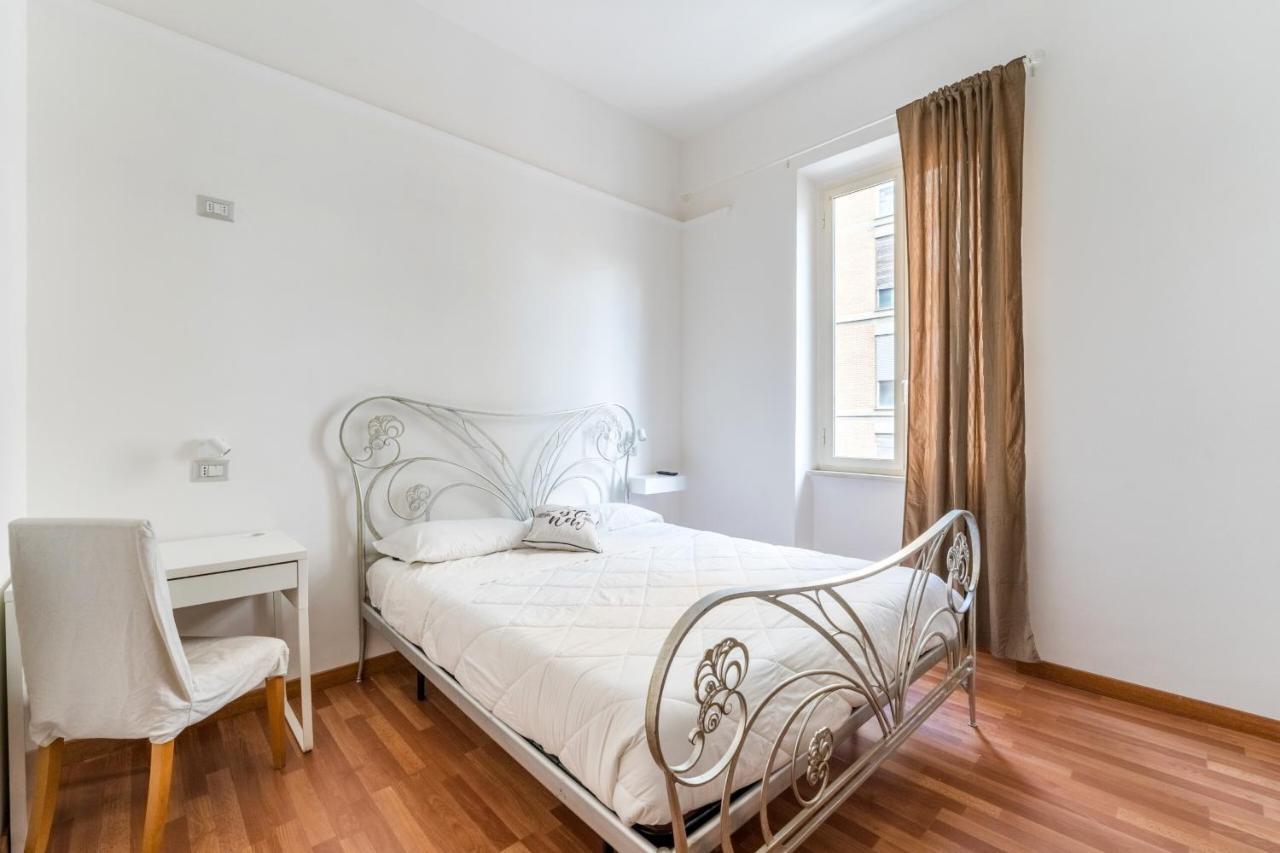 Rooms Piramide Ρώμη Εξωτερικό φωτογραφία